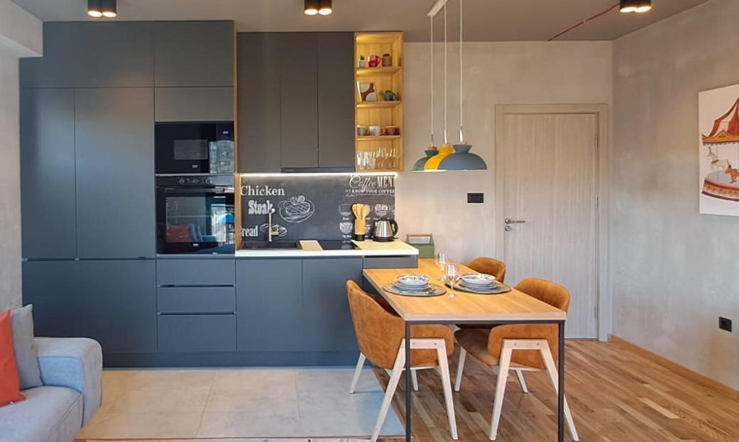 Stylish One Bedroom Apartment Podgorica Esterno foto
